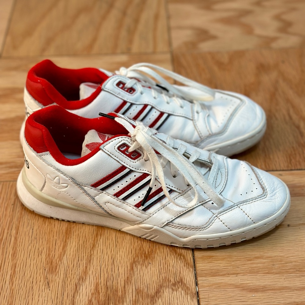 Adidas A.R. Trainers Men’s Sneakers Size 6